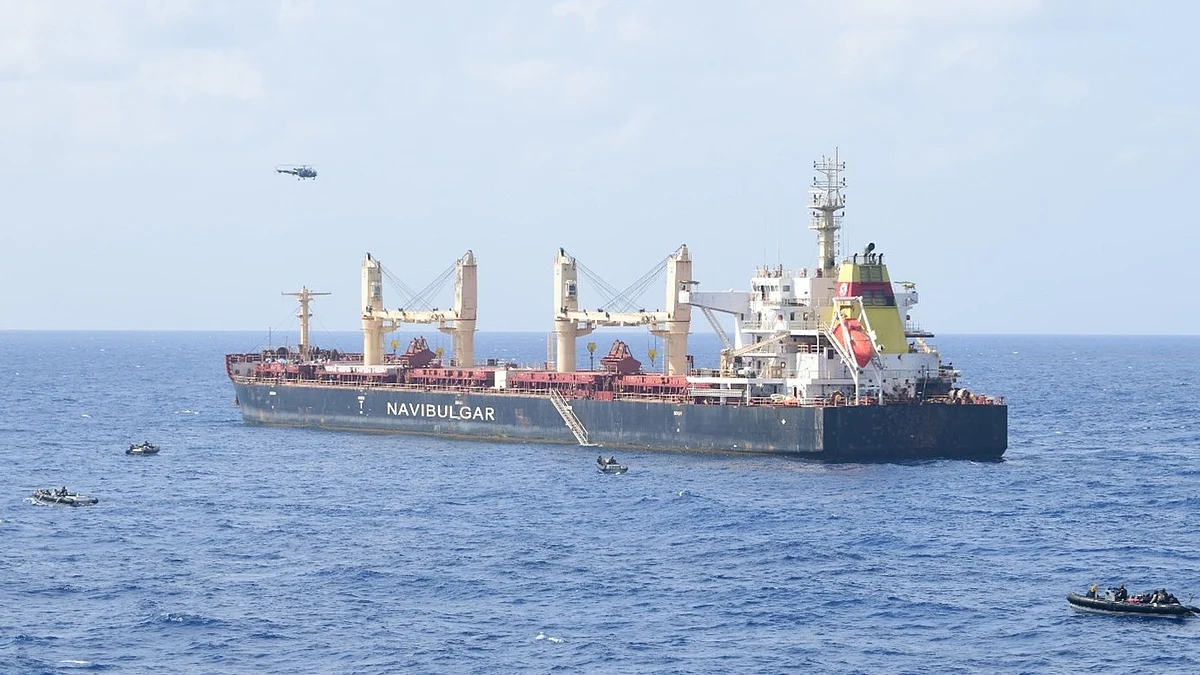 INS Kolkata intercepted pirate ship Ruen almost 2600 km from the Indian Coast (photo: @indiannavy/X)