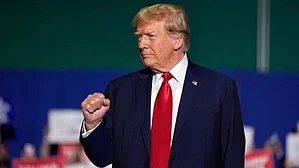 Trump's winning streak holds at Missouri GOP caucus