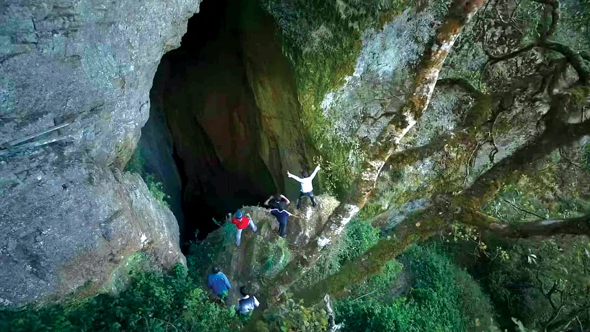 When Kodaikanal girls met 'Manjummel Boys'