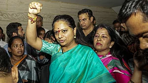 BRS family drama intensifies; Kavitha accuses cousins of corruption