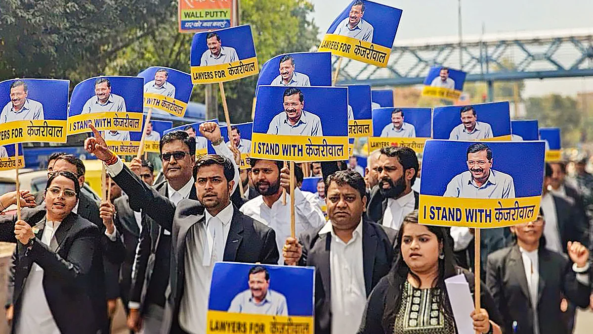 Lawyers protest in support of Arvind Kejriwal in Delhi (photo: PTI) 