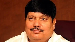 TMC leaders Arjun Singh, Dibyendu Adhikari join BJP
