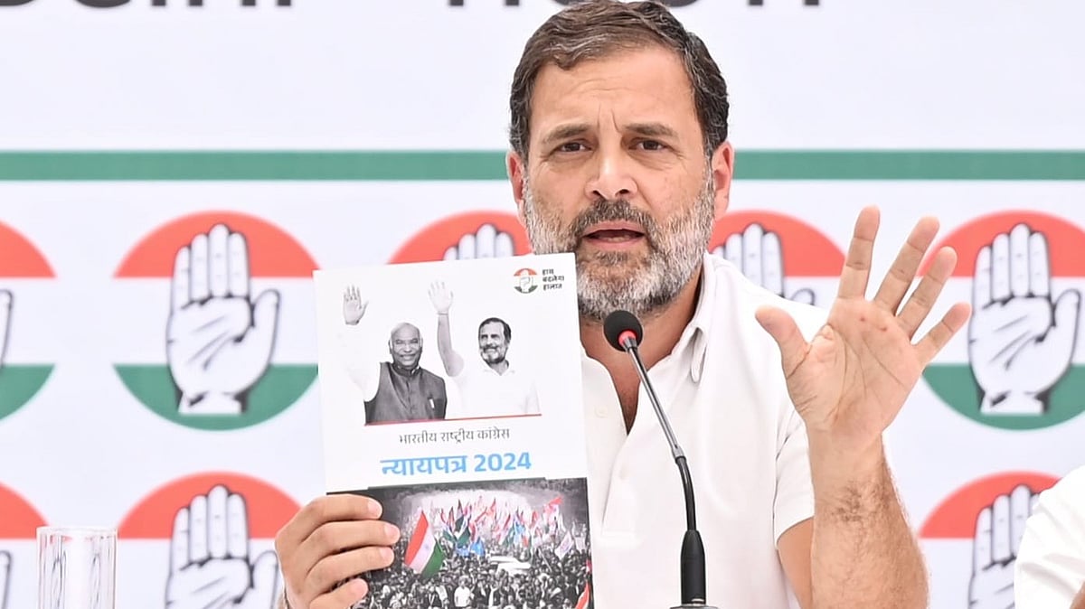 Rahul Gandhi releases Congress' manifesto in New Delhi on 5 April (photo: Vipin/National Herald)