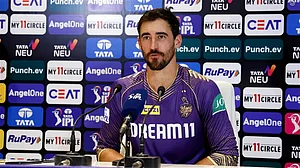Mitchell Starc attends a press conference (photo: IPL)