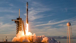 S. Korea launches 2nd spy satellite via SpaceX Falcon 9