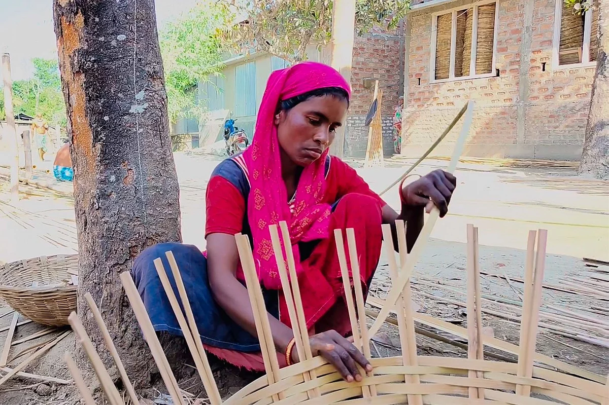 Majeda Begum, gets Rs 160 for every 20 baskets she weaves — there's not enough demand, or she could make 40 a day.