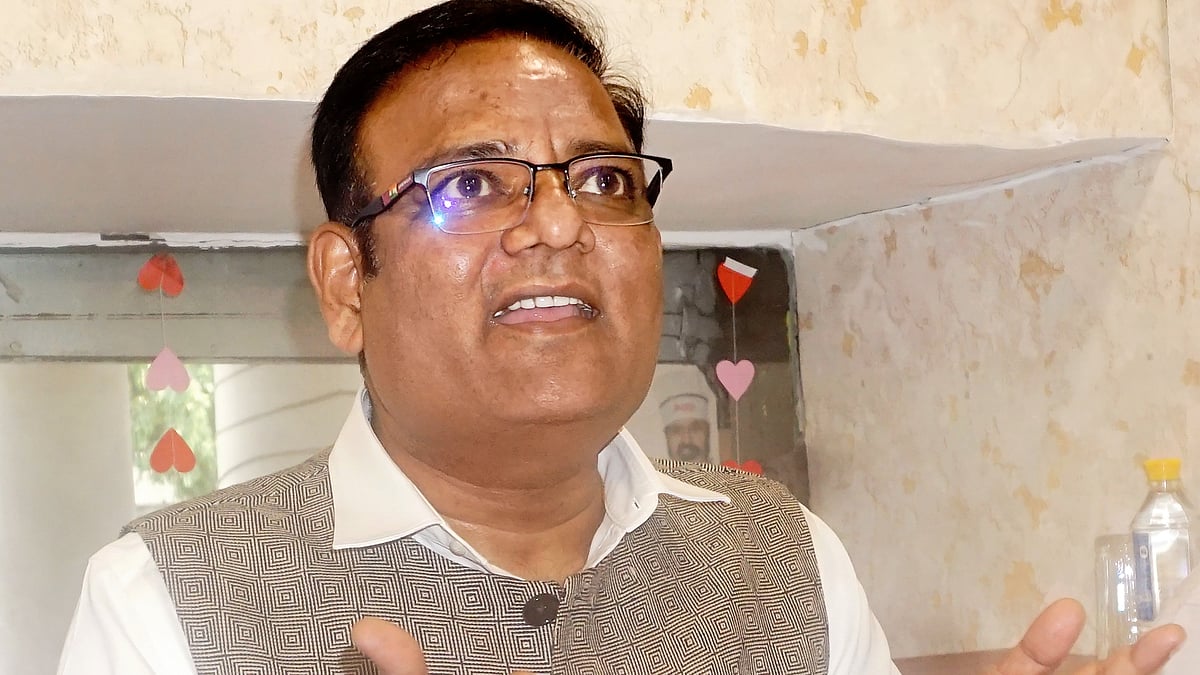 Raaj Kumar Anand announces his resignation (photo: PTI)