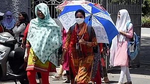 Delhi weather: At 42.5 degree Celsius, national capital 2.5 degrees hotter than expected