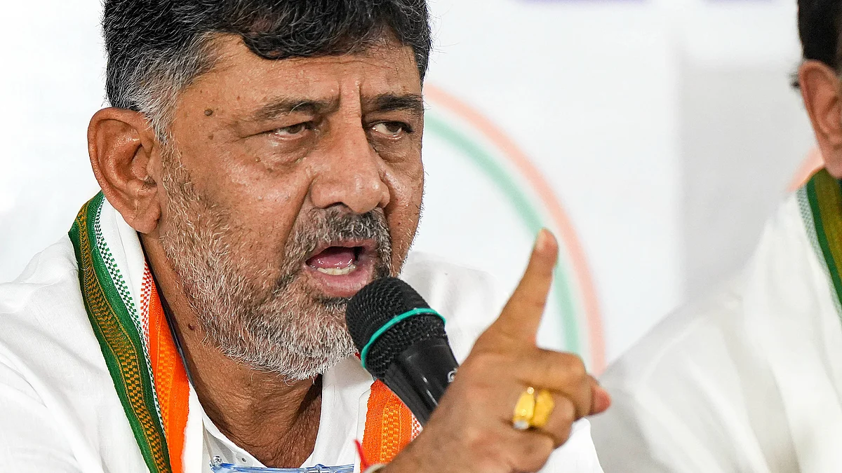 Congress leader D K Shivakumar addresses a press conference in Lucknow on 16 May (photo: PTI)