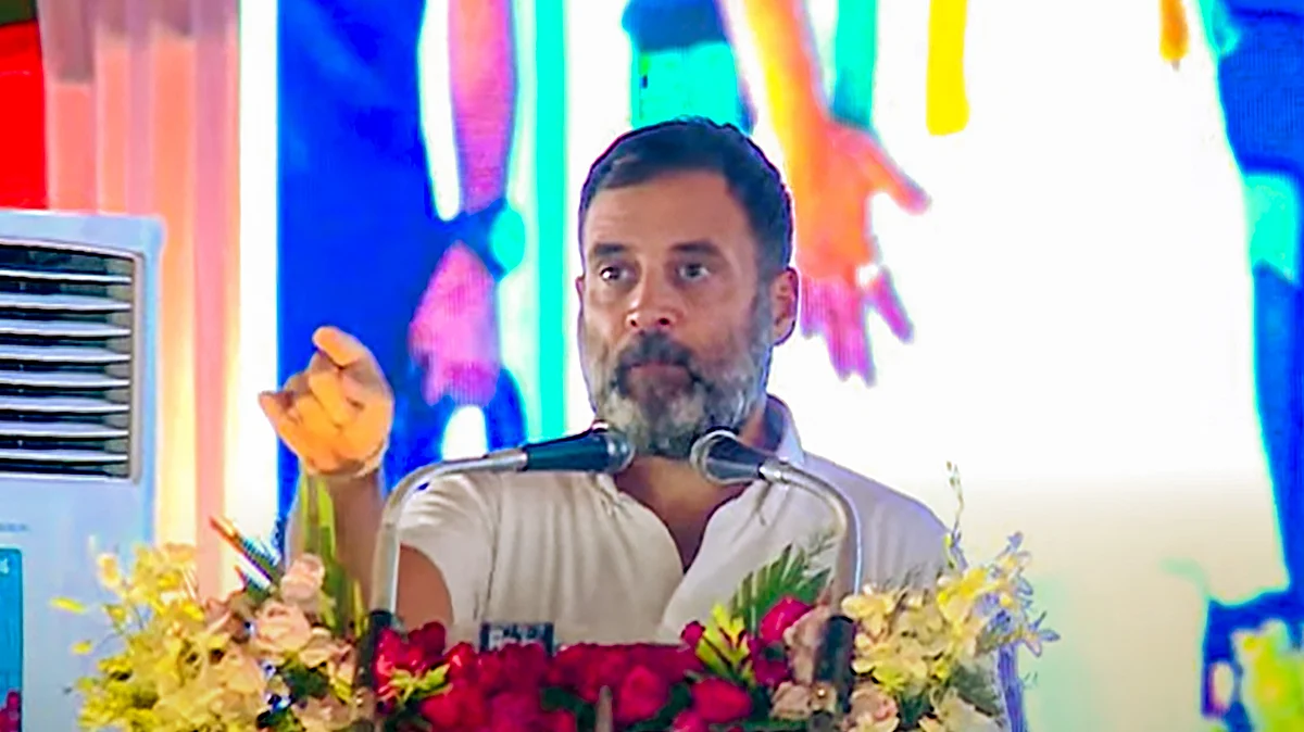 Rahul Gandhi addresses a public meeting in Raichur on 2 May (photo: PTI)