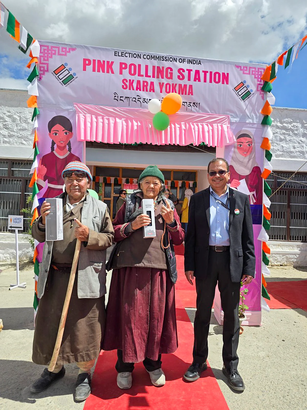 A pink polling station in Ladakh (photo: PTI)
