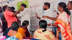 LS polls 4th phase: Over 62 per cent turnout, violence in Andhra, Bengal