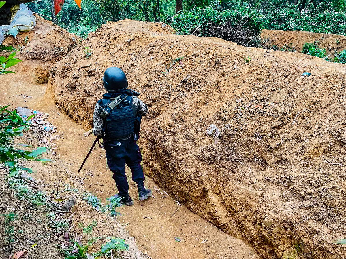 A volunteer's primary task is to patrol the roads and look out for signs of violence or intrusion (photo: PTI)
