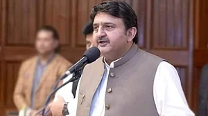 Pakistan’s ruling coalition in Punjab loses 27 reserved seats after SC ruling