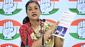 Alka Lamba addresses a press conference in Delhi on 1 June (photo: Vipin/National Herald)