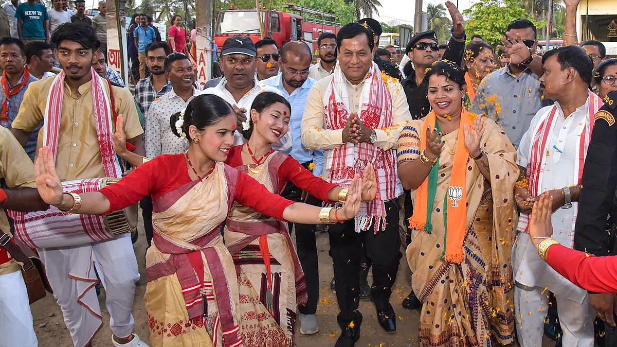 BJP candidate Sarbananda Sonowal during an election rally in Guwahati on 3 May (photo: PTI)