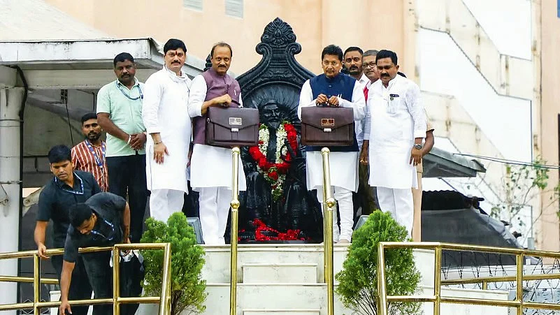 Dy CM Ajit Pawar and MoS finance Deepak Kesarkar before presenting Maharashtra budget