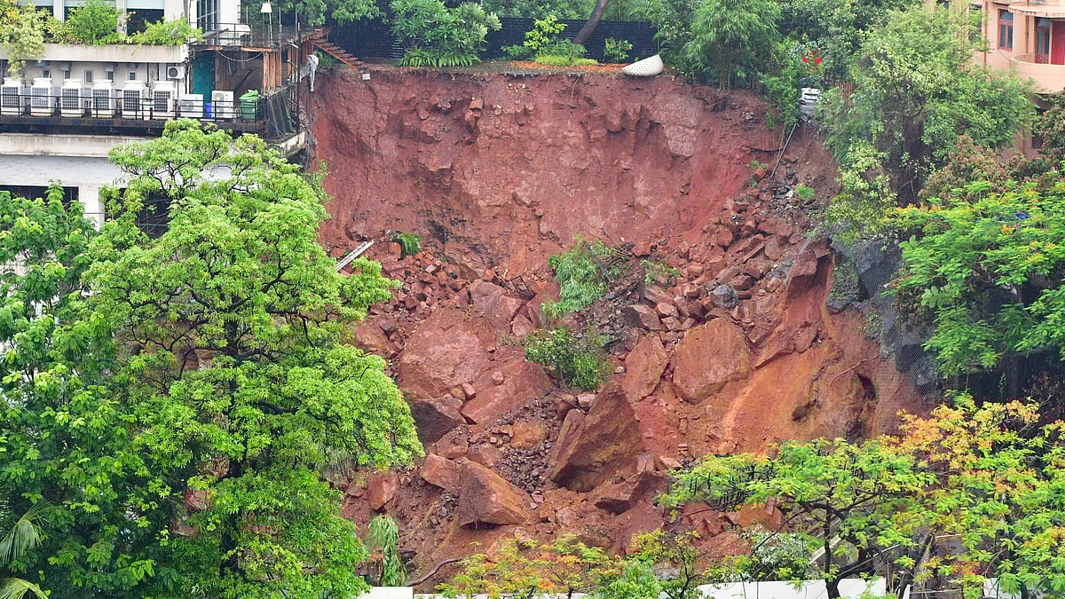 Uttarakhand: Two tourists die after being hit by boulders in landslide