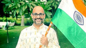 After backlash, PhonePe CEO apologises for comments on K'taka job quota bill