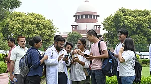 SC directs NTA to revise NEET-UG merit list per IIT-D response to physics question