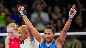 Olympic boxing: Lovlina through to QF, one win away from second medal