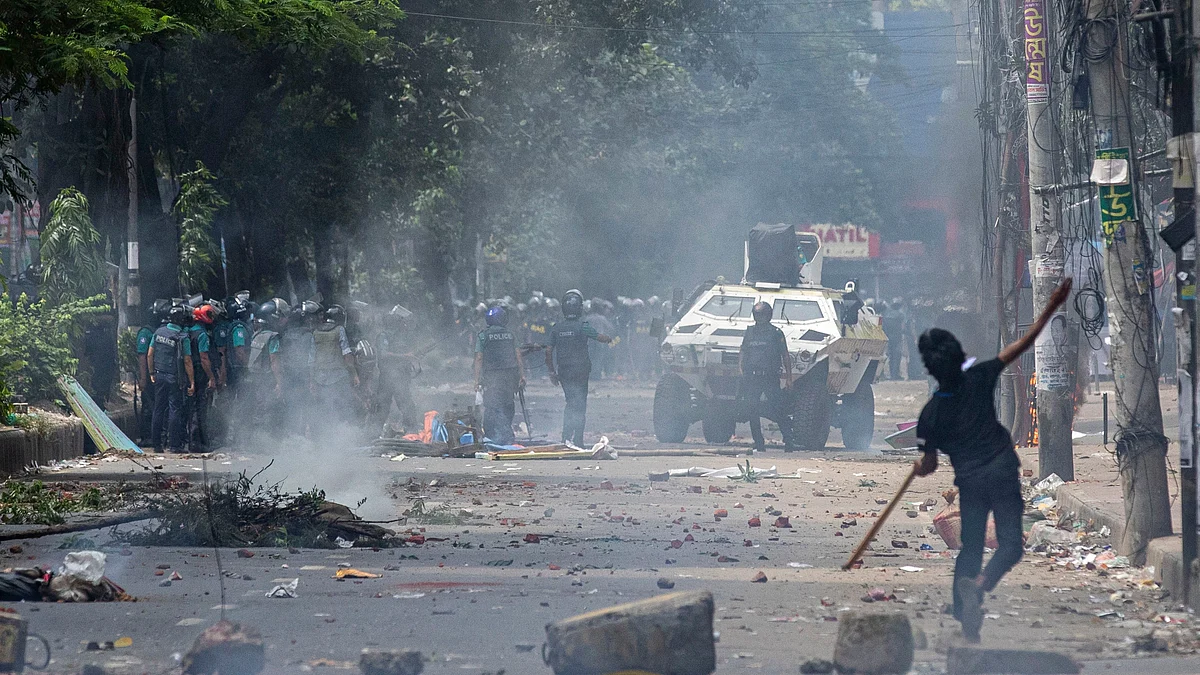 Students clash with police during a protest over the quota system in Dhaka, Bangladesh, 19 July 