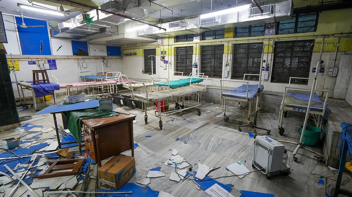A ward of the RG Kar Medical College and Hospital after being vandalised by unidentified miscreants