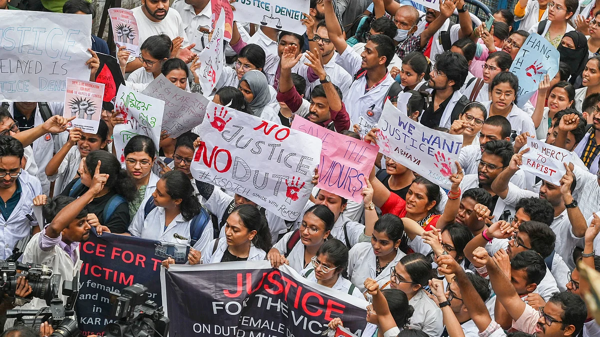 Doctors and students protest at the RG Kar Medical College and Hospital, in Kolkata, 14 Aug