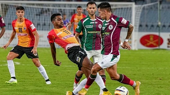 Players in action during an East Bengal-Mohun Bagan match