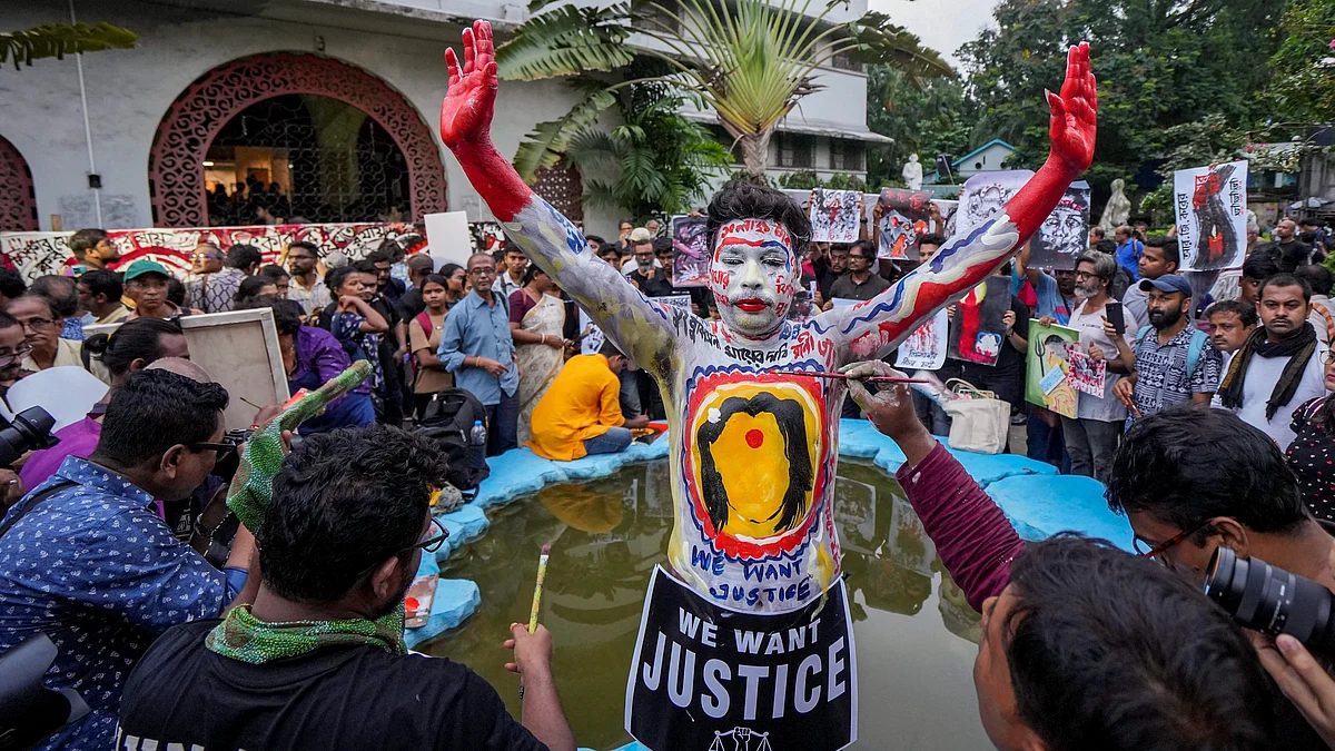 Kolkata: A man gets his body painted as he takes part in a protest against the doc's murder