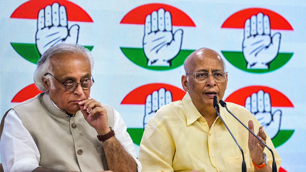 Jairam Ramesh (left) and Abhishek Singhvi at Delhi press conference on the FIR against Nirmala Sitharaman