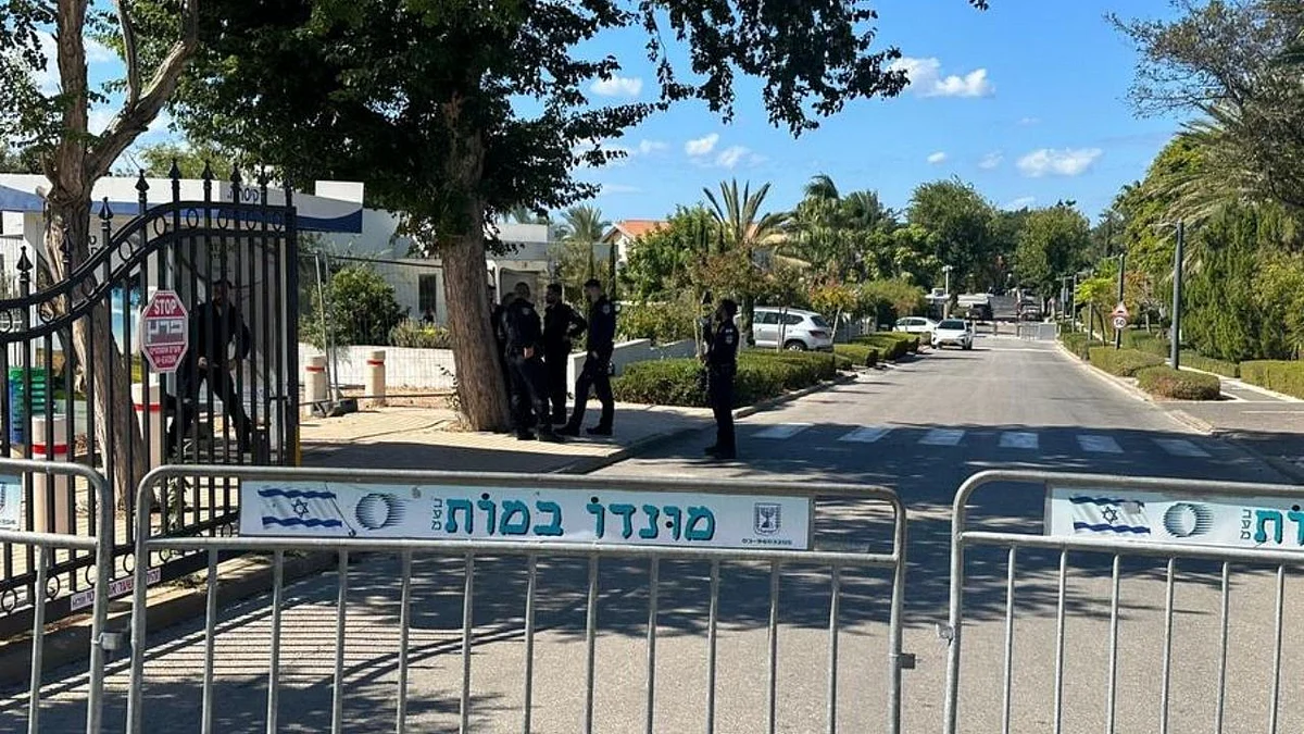 The entry to the residence (photo: IANS)