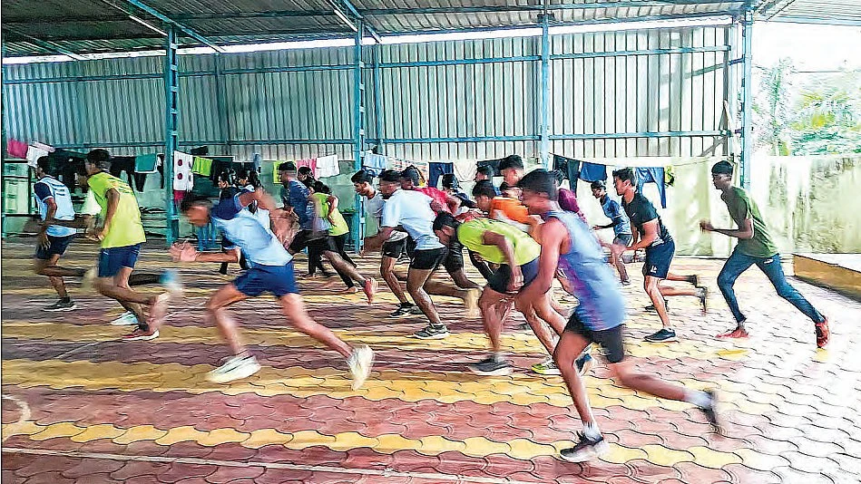 Agniveer aspirants in Sangli
