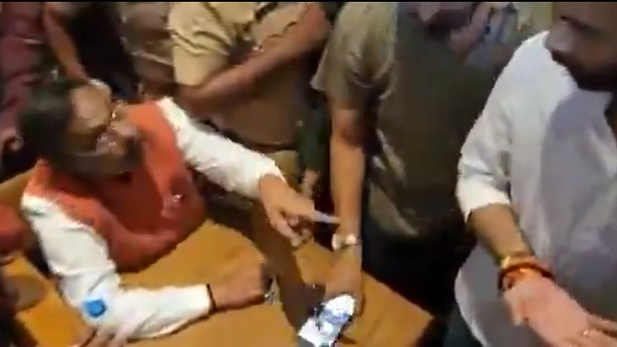 Screengrab from the video of a face-off between Tawde and BVA leaders