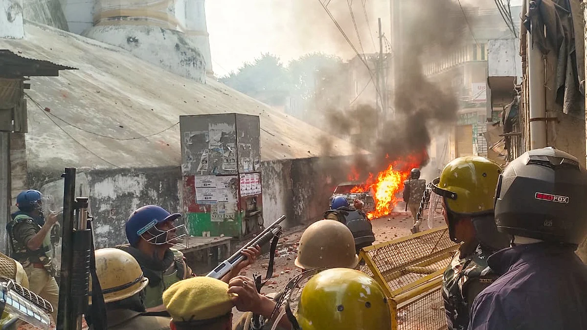 Violence in UP's Sambhal over survey of a mosque, 24 Nov. 2024 (Photo: PTI)