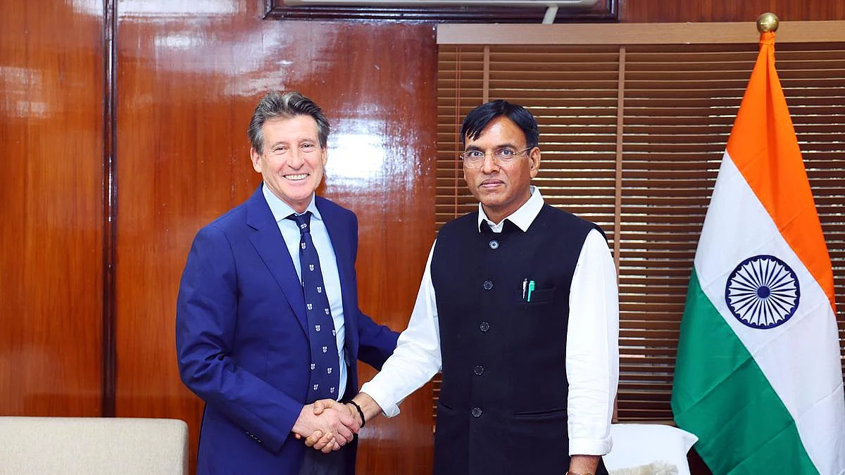 Lord Seb Coe with Mansukh Mandaviya, union minister of sports & youth affairs