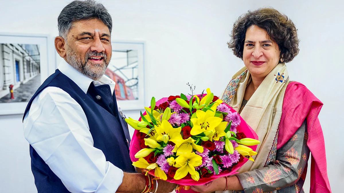 D.K. Shivakumar meets Priyanka Gandhi Vadra in New Delhi on 27 November (photo: PTI)