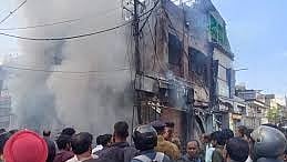 Massive fires ravage commercial buildings in Ranchi and Giridih 