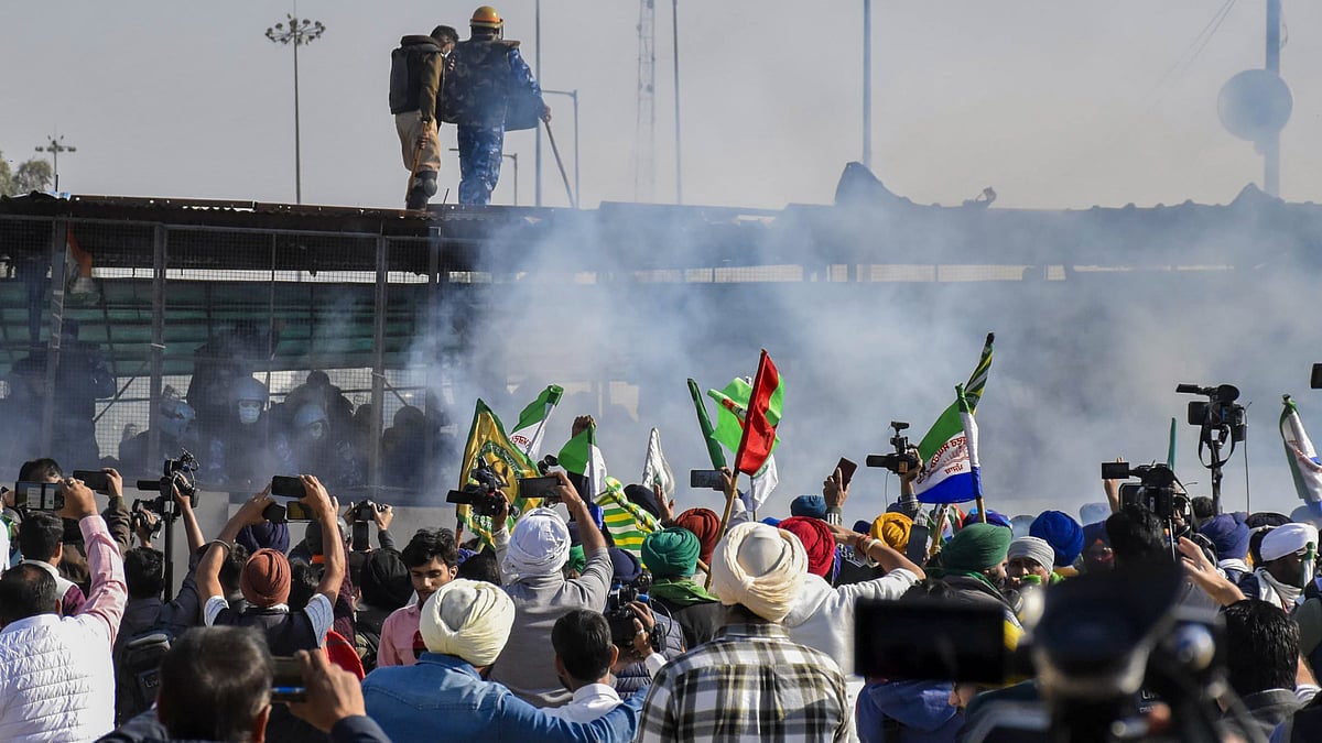 Tear gas deployed against the farmers' jatha on their Delhi Chalo march at Shambhu border, Haryana