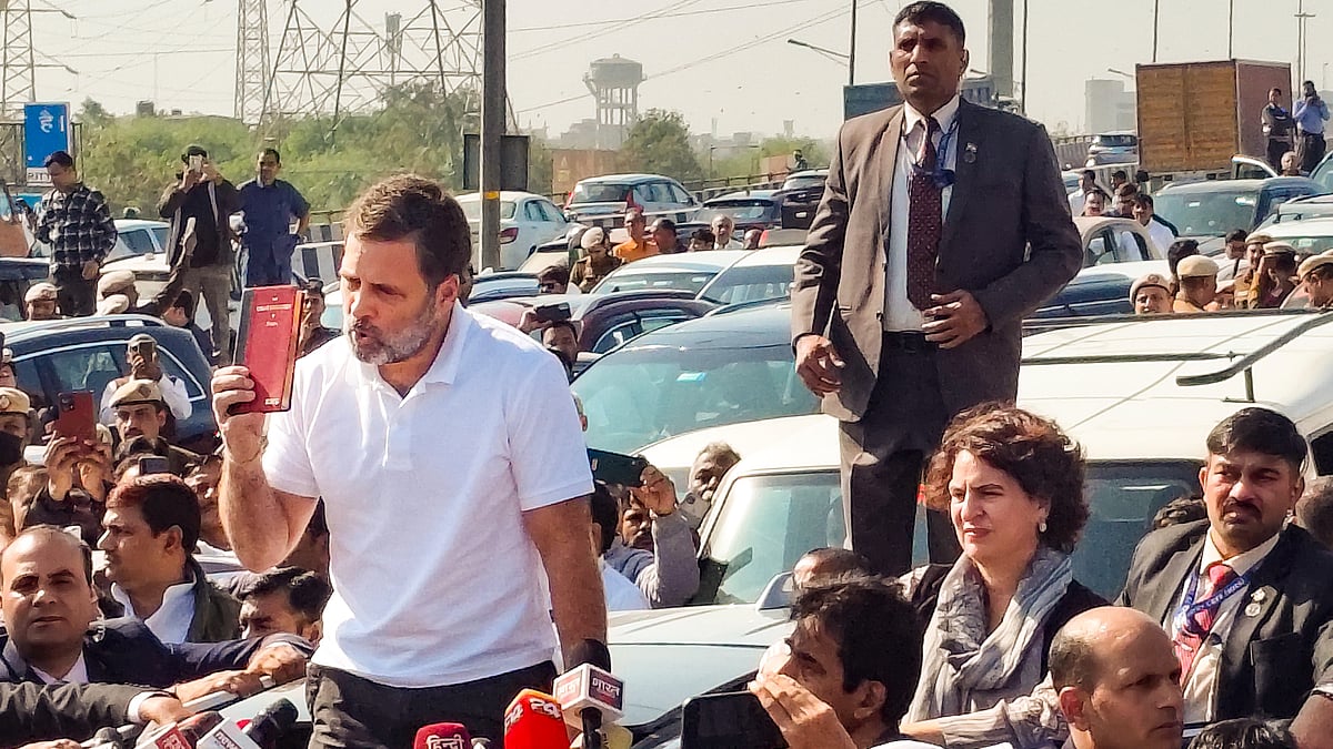 Rahul Gandhi speaks to media at Ghazipur border on 4 December (photo: PTI)