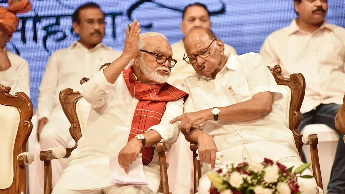 Chhagan Bujhbal (left) with NCP-SP chief Sharad Pawar (photo: @ChhaganCBhujbal/X)
