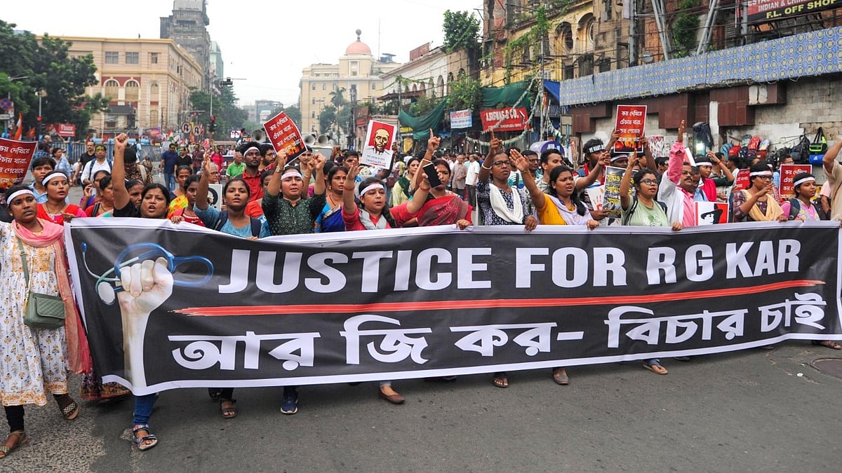 Junior doctors protest in Kolkata (photo: PTI) 
