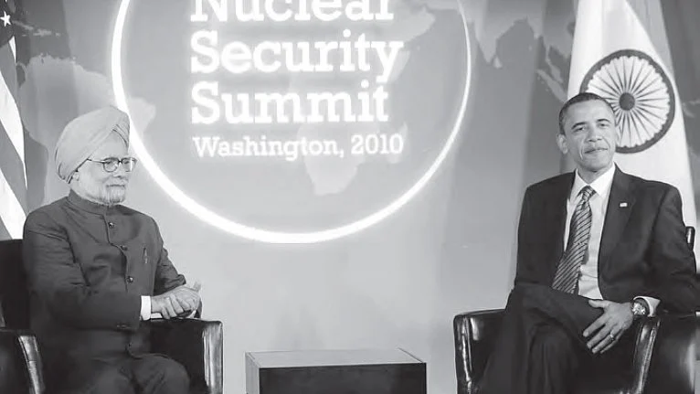Manmohan Singh with the then US President Barack Obama in Washington, DC, April 2010