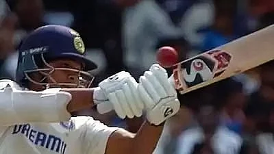 Yashasvi Jaiswal's attempted shot which cost him his wicket at the MCG