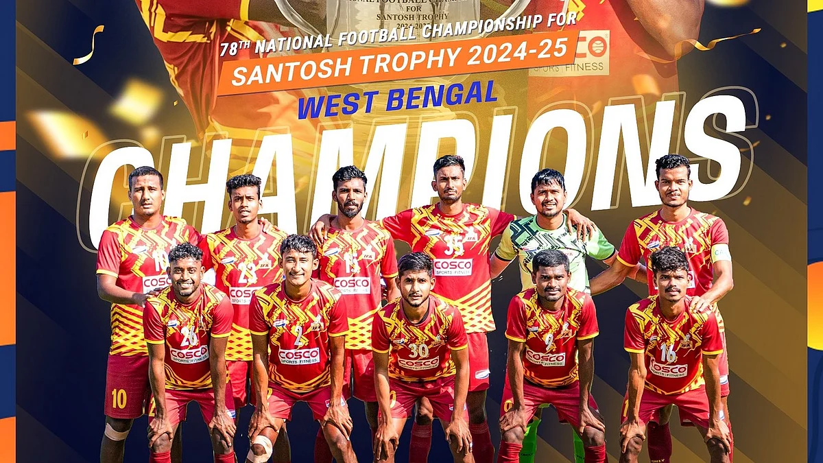 The West Bengal team (photo: @IndianFootball/X)