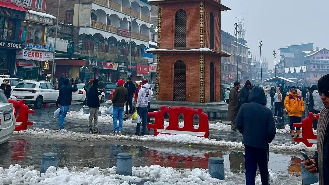 Lal Chowk, Srinagar (Photo courtesy: @Saimawani0/ X)