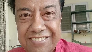 Theatre personality Alok Chatterjee has passed away in Bhopal
