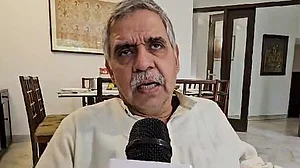 One party distributing cash, blankets ahead of polls, claims Sandeep Dikshit