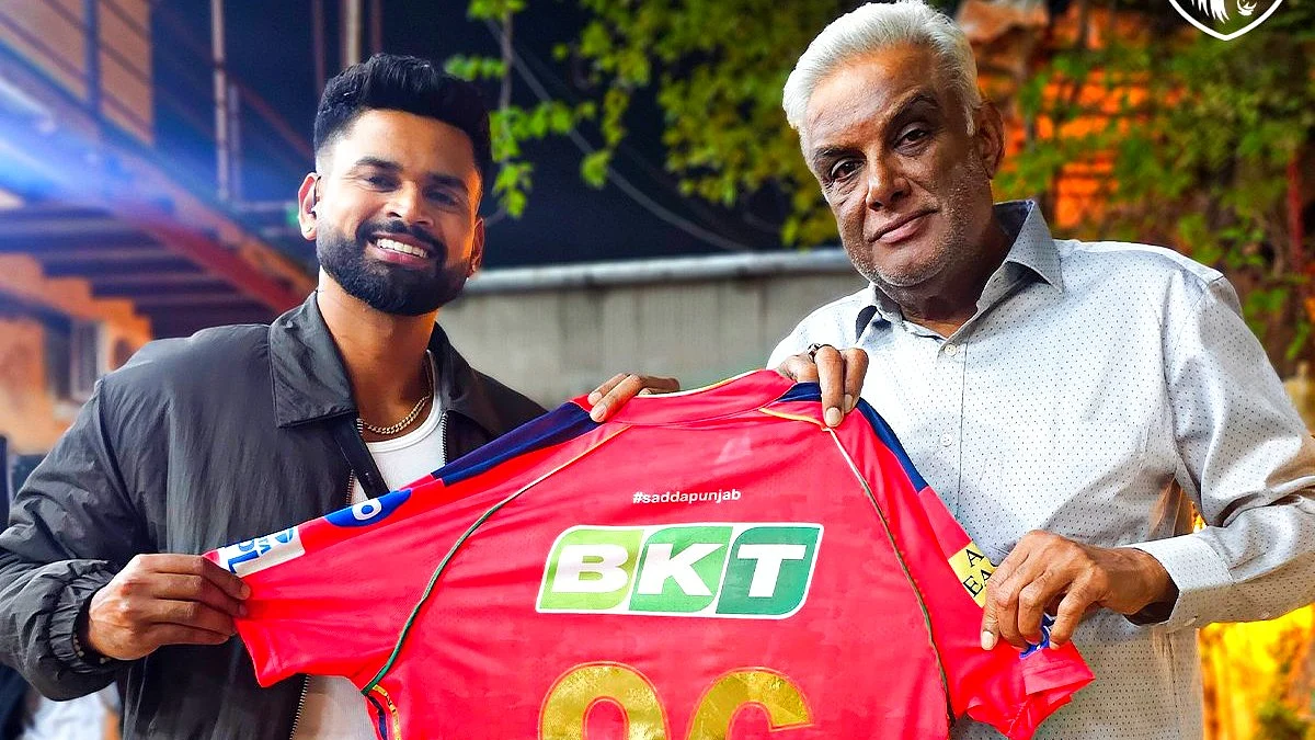 Shreyas Iyer with Punjab Kings CEO Satish Menon (photo: @PunjabKingsIPL/X)