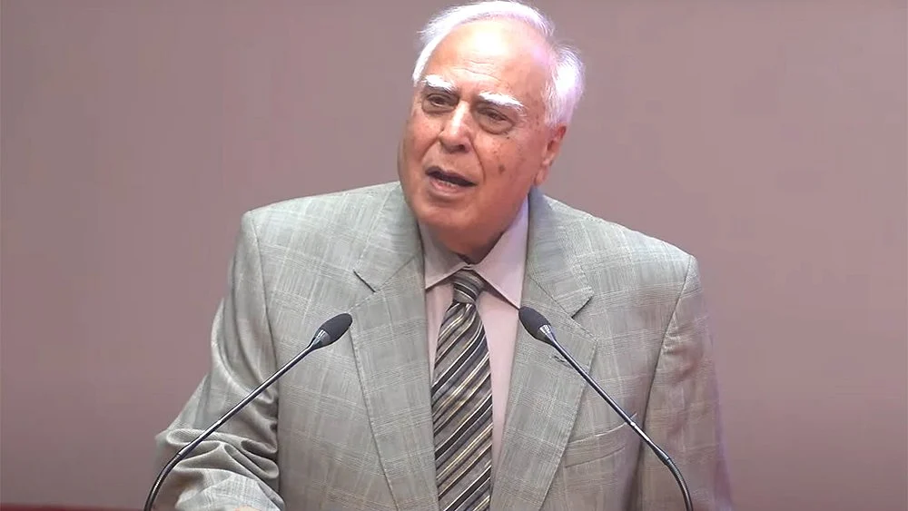 Kapil Sibal in New Delhi on 8 November 2024 (photo: IANS)